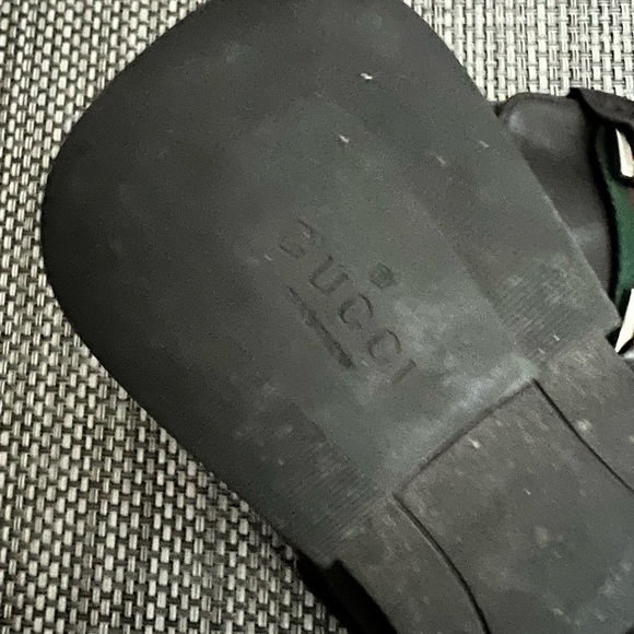 Men’s “GUCCI” Brown Leather Loafers - Picture 4 of 6